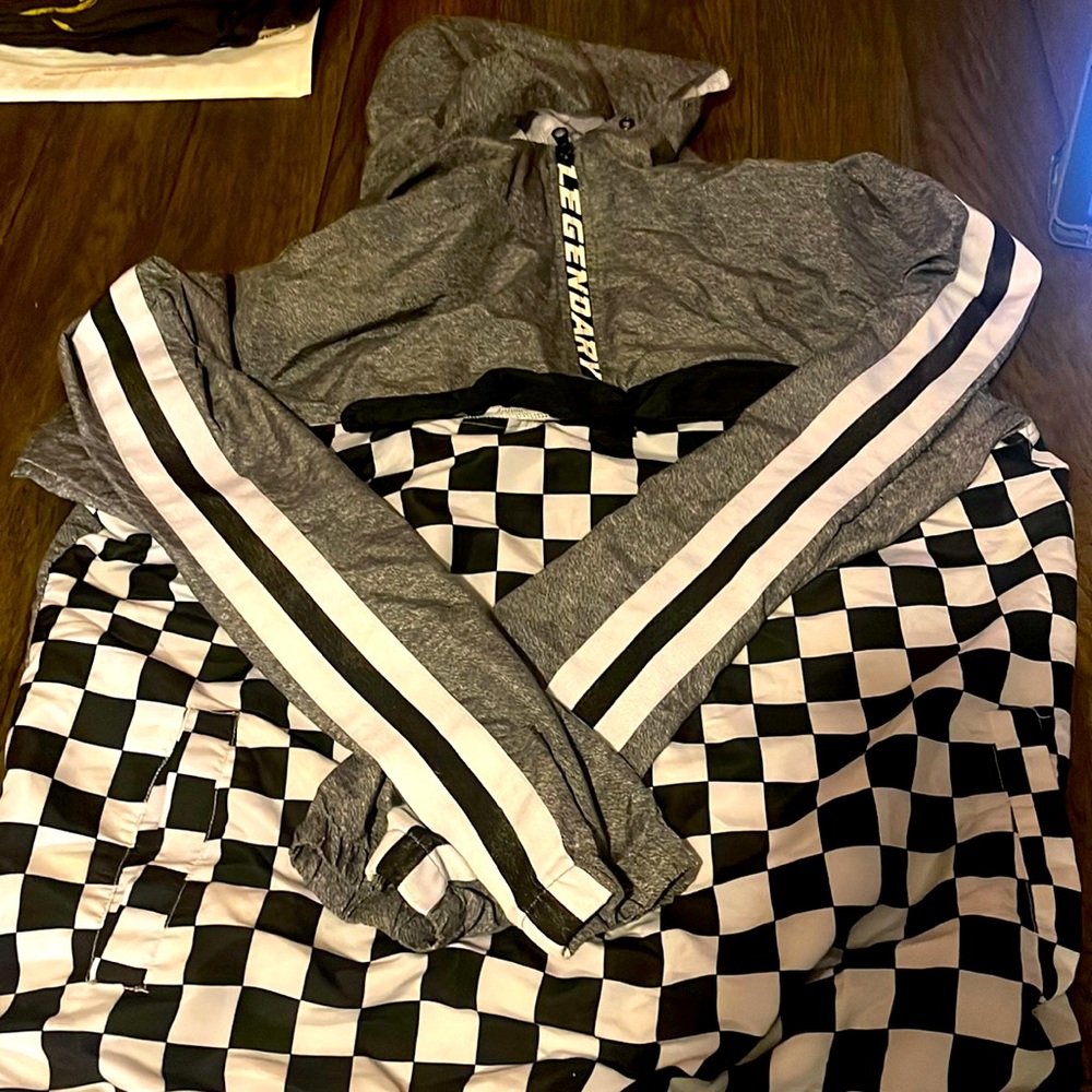 Brooklyn MFG Co. rain jacket. Grey. Size XL.